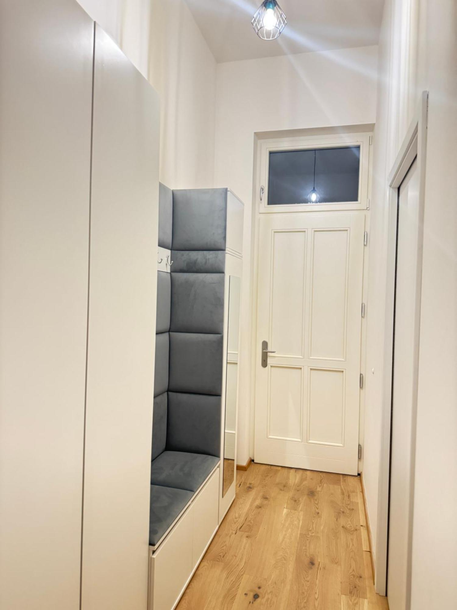 Free Parking - Cozy Apartment Near Vysehrad Railway Bridge Prague Ngoại thất bức ảnh