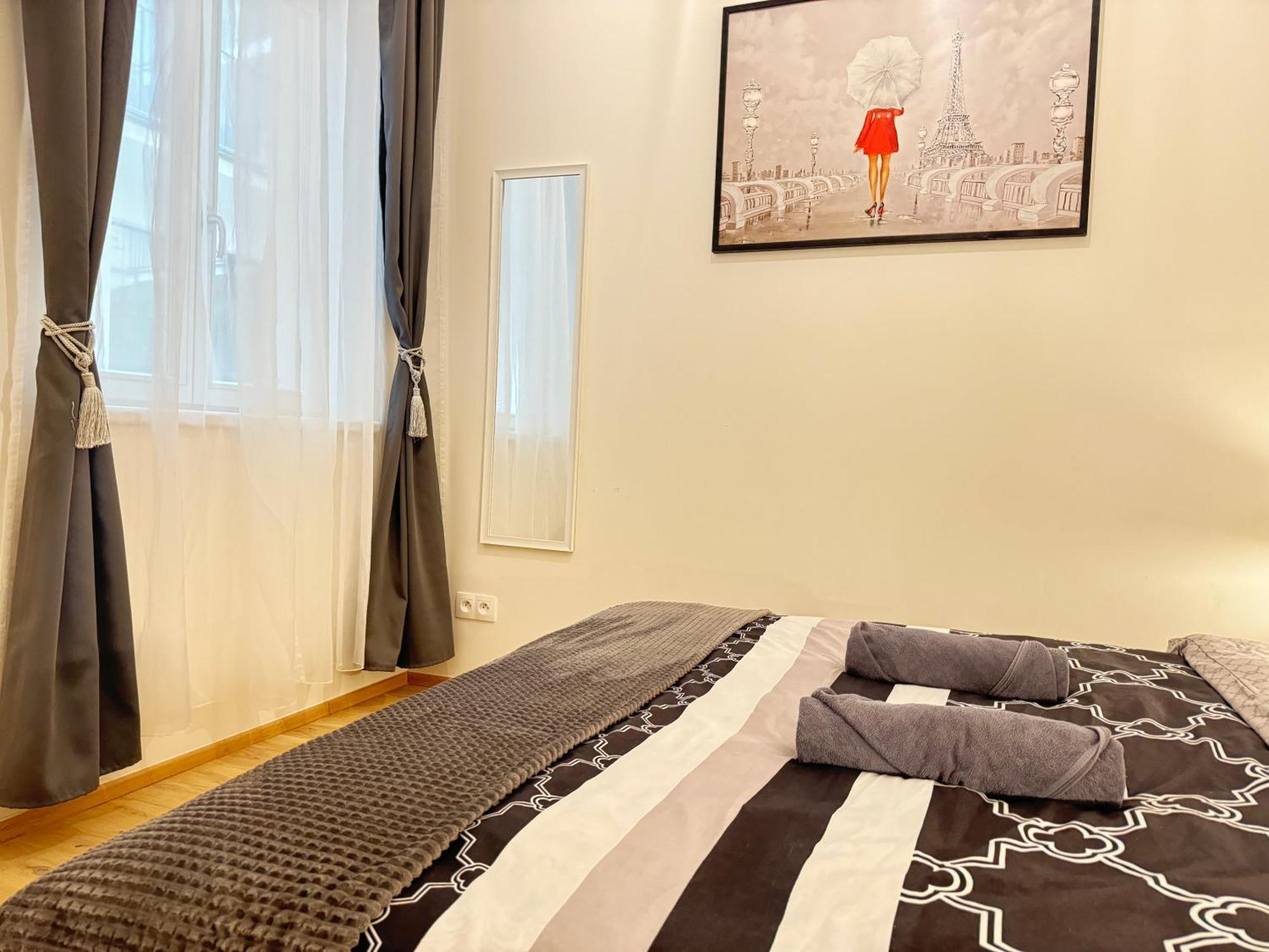 Free Parking - Cozy Apartment Near Vysehrad Railway Bridge Prague Ngoại thất bức ảnh