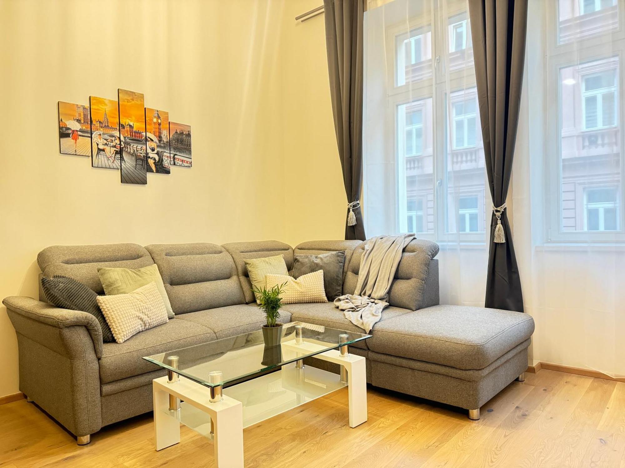 Free Parking - Cozy Apartment Near Vysehrad Railway Bridge Prague Ngoại thất bức ảnh